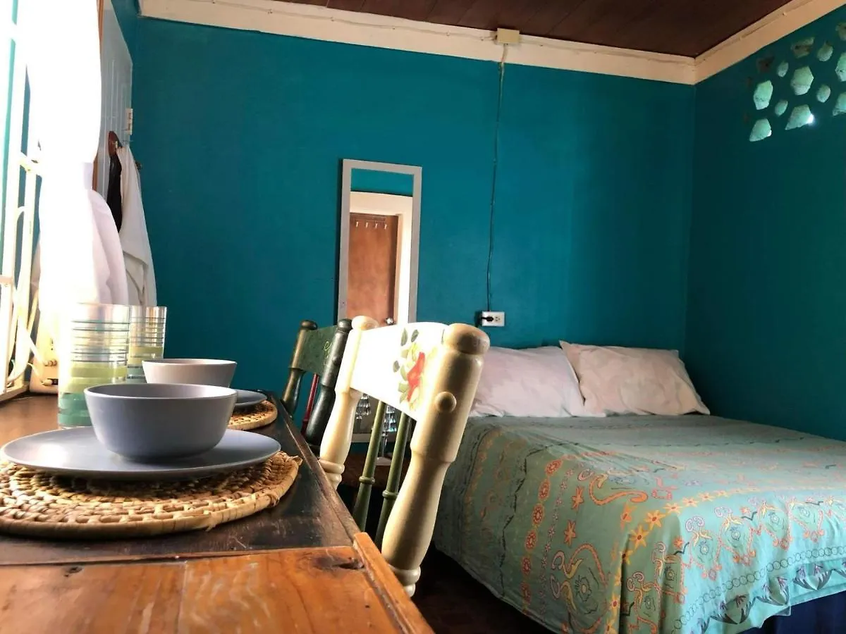 Bnb Somom Mobay Lodging Montego Bay Pensjonat
