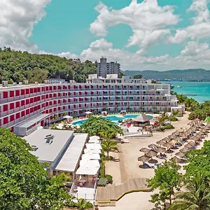 Grand Decameron Cornwall Beach, A Trademark Resort